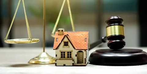 Top 10 Real Estate Lawyers You Should Know