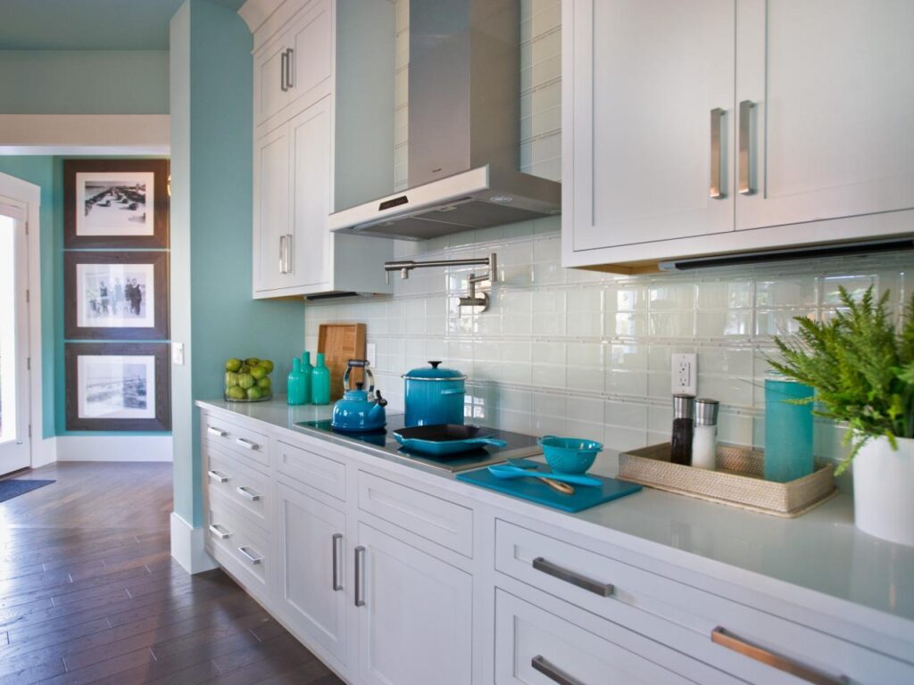 Spruce Up Your Kitchen with Our On-Site Spraying Experts