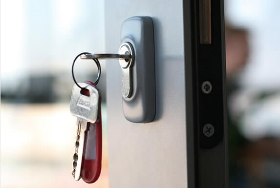locksmith near me open now