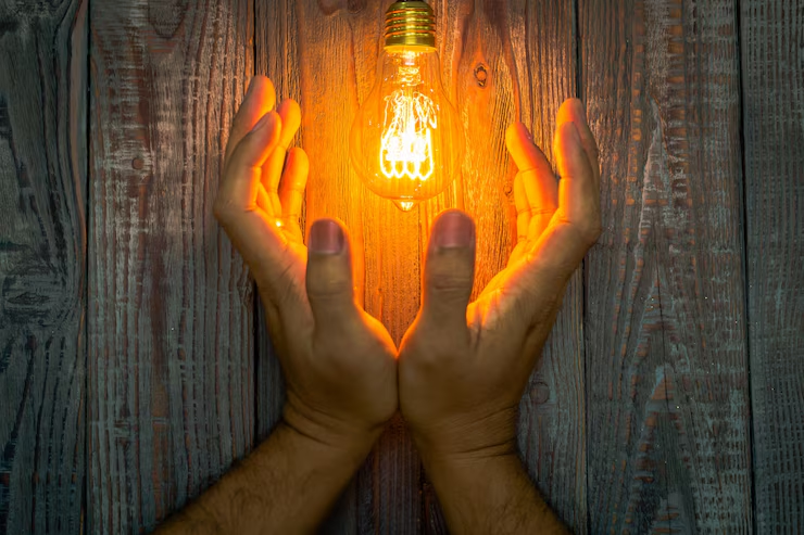 Energy-saving tips for reducing household electricity costs with smart appliances, insulation, and efficient usage.